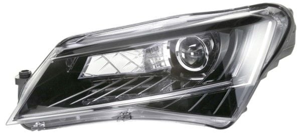 Skoda Superb 2015-2019 Arası 2.0 TSI 4x4 Sol Xenon Hella Marka Far