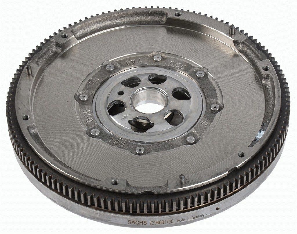 Skoda Octavia 2004-2013 Arası 2.0 FSI 4x4 Sachs Marka Volan