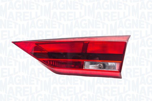 Audi Q3 2018-2022 Arası 45 TFSI quattro Magneti Marelli Marka Sağ Stop Lambası