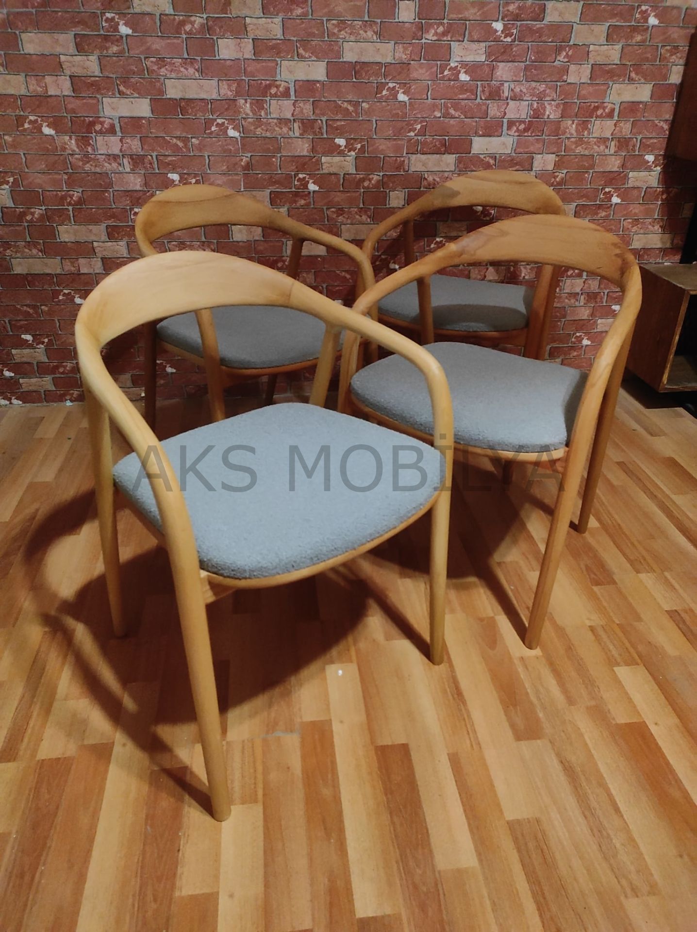 Sandalye Modeli 009