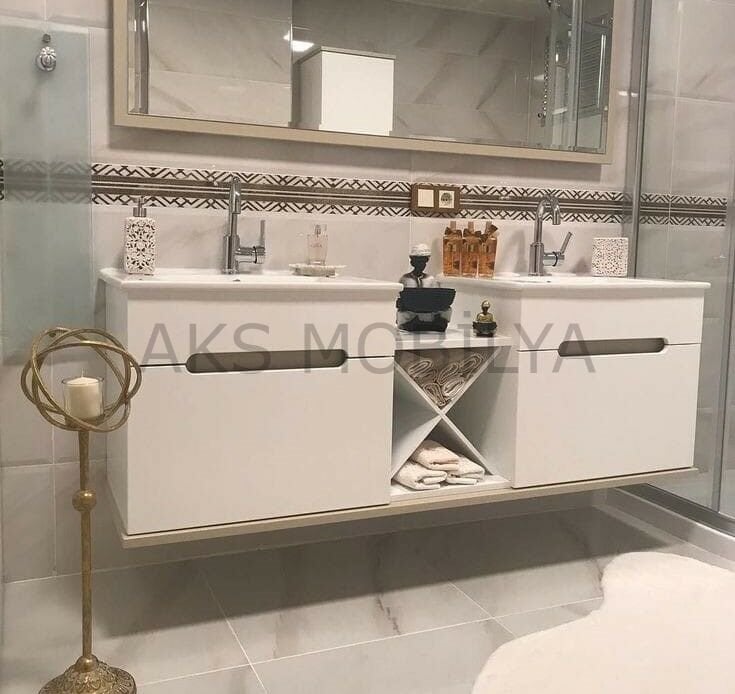 Banyo Dolabı 002