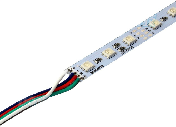 12 Volt 5050 Ledli Led Bar Alüminyum Çubuk 60 Ledli RGB