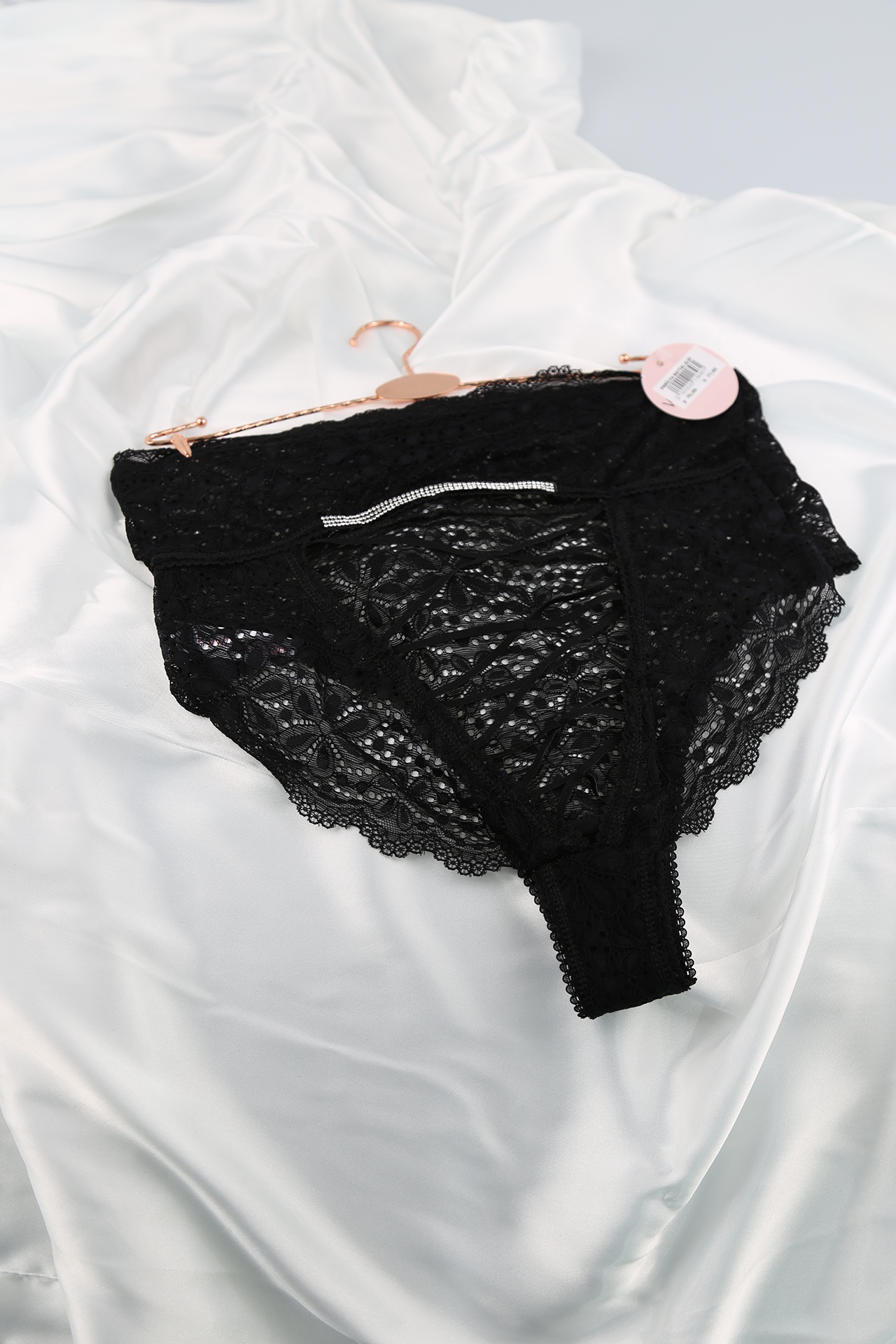 Vanilya Secret 1048 Kadın Dantelli Fantazi Slip Siyah