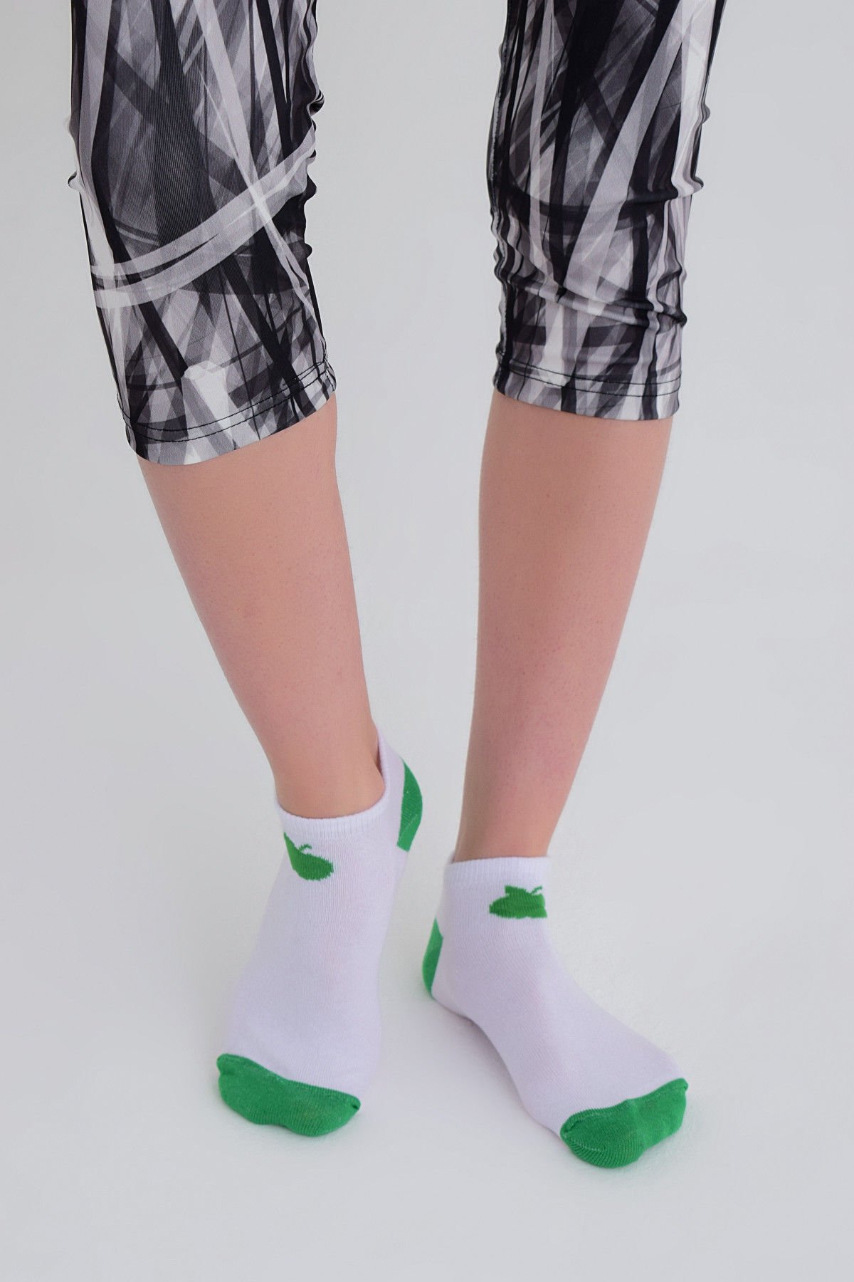 b-fit Kadın Özel Tasarım Lastiksiz Kısa Soket Çorap