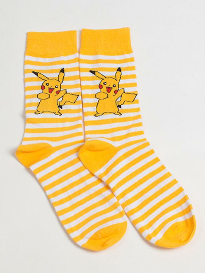 Penye Pikachu Desenli Uzun Çorap 8564