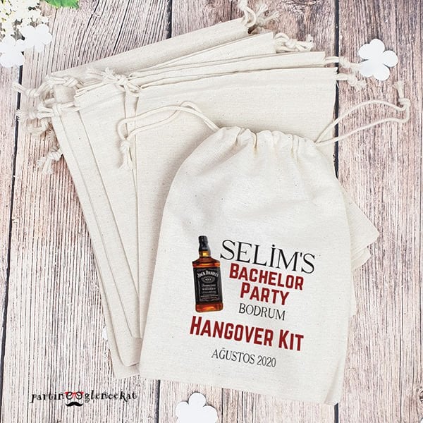 Kişiye Özel Viski Şişesi Baskılı Bachelor Party Hangover Kit