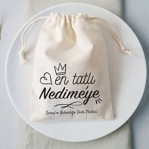 En Tatlı Nedimeye Hediye Kesesi