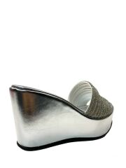 TH21 Kadın 10 cm Platform Dolgu Topuklu Gümüş Taşlı Terlik Gümüş - 40