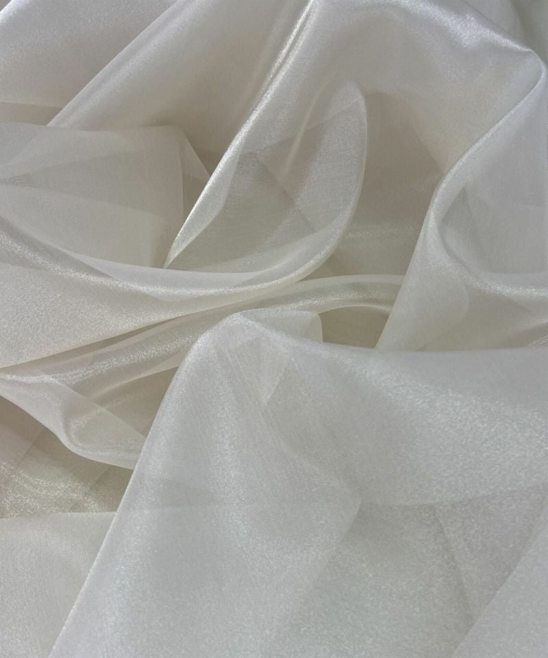 Linda İpek Organza 1 Metre Krem Kumaş