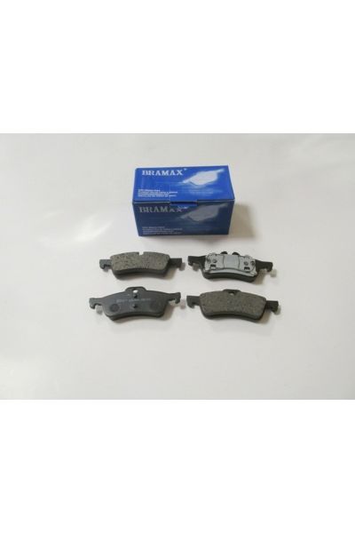 Mini Cooper 05/07 Arka Fren Balatası (Kablosuz)(disk)(123x43,8x15,5/123x44,3x15,5) (Bramax)