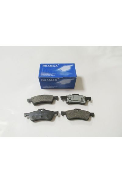 Mini Cooper 02/05 Arka Fren Balatası (Kablosuz)(disk) (123x43,6x15,5/122,8x43,5x15,5) (Bramax)