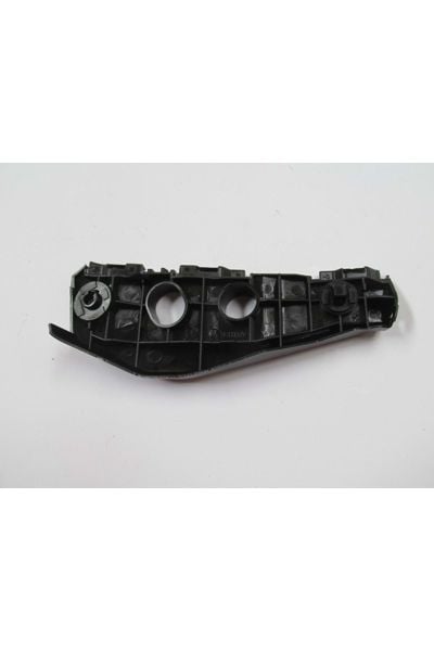 Toyota Corolla- E150- 07/10; Ön Tampon Iç Bağlantı Braketi Sağ Plastik