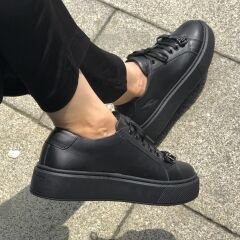 Siyah Deri  Aksesuar Sneaker