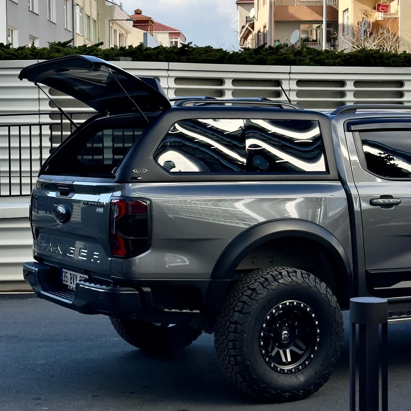 Ford Ranger T9 Alpha Kabin