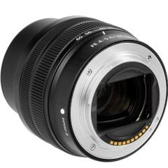 Sony FE 28-60mm f / 4-5.6 Lens (SEL2860)