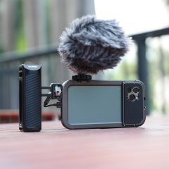 SmallRig 2777 İPhone 11 Pro Max için Pro Mobil Kafes (17 mm dişli lens sürümü)