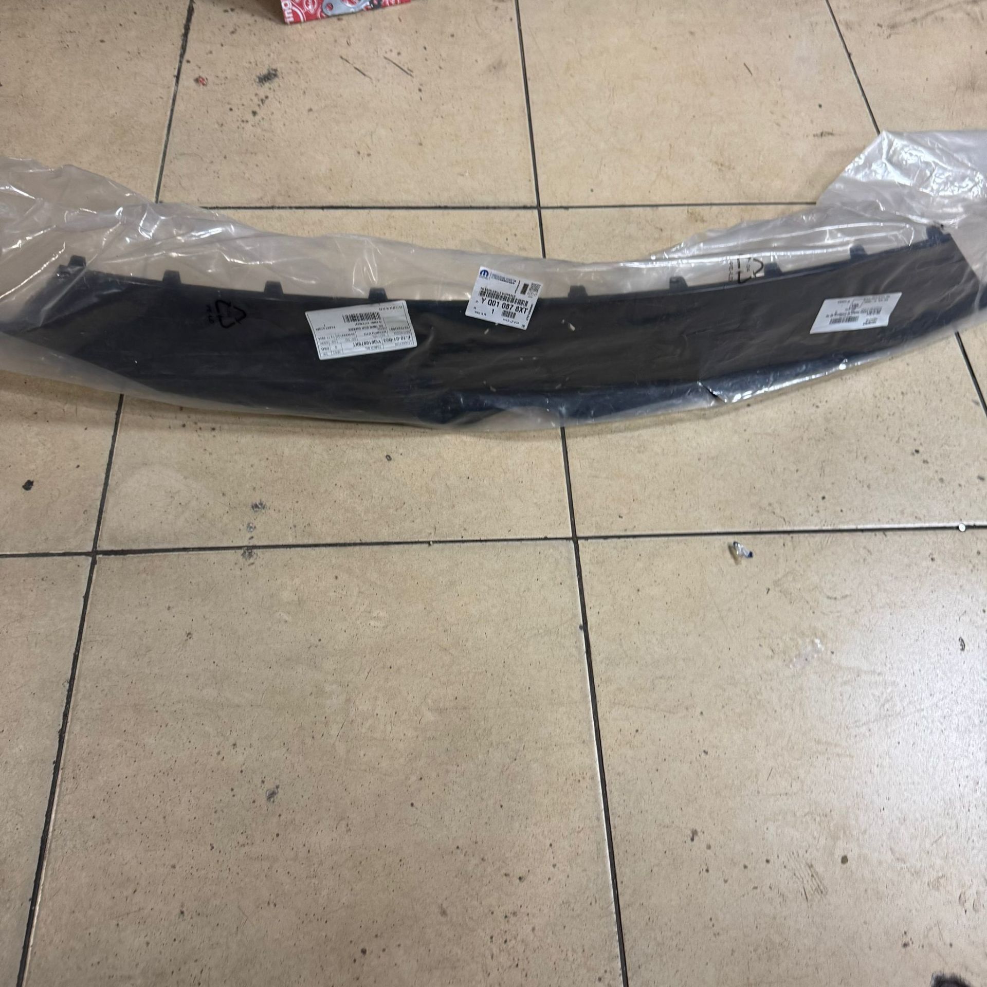 Opel Crosland X Ön Panjur Yq010878xt 39225216 Yq009416xt