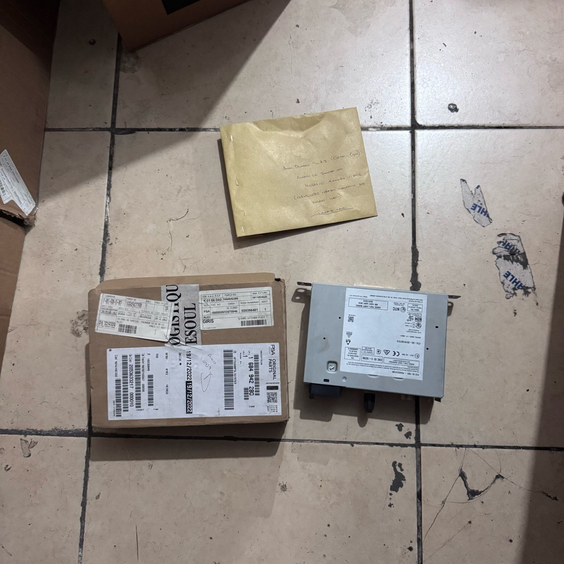 Cıtroen C3 Radyo Alıcı Orjinal Gm Marka 1684942280