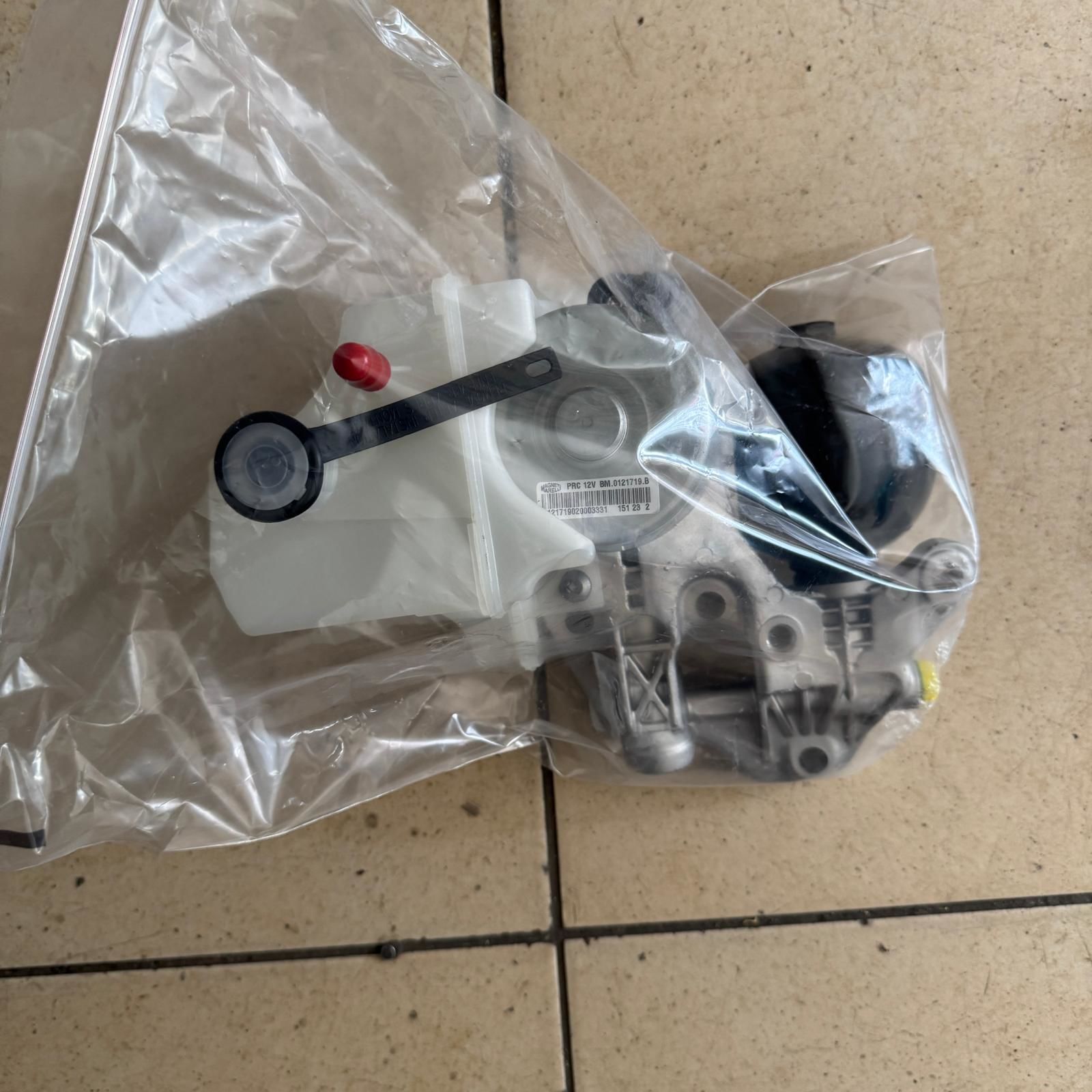 Citroen C4 Vites Aksiyoner Hidrolik Pompası Orijinal Gm Marka 1608730380