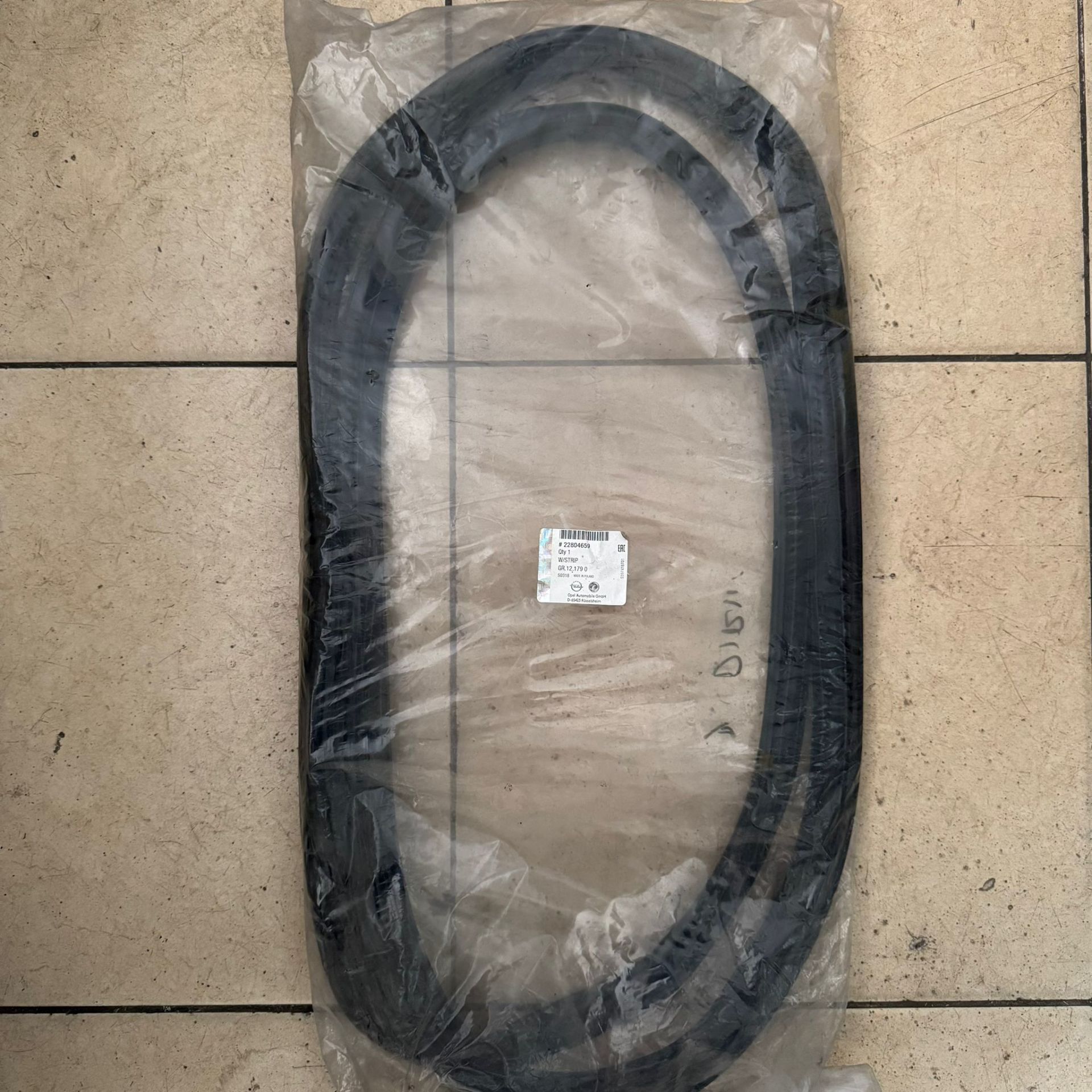 Opel İnsi̇ğni̇a A Bagaj Fi̇ti̇li̇ Gm Marka 22804659