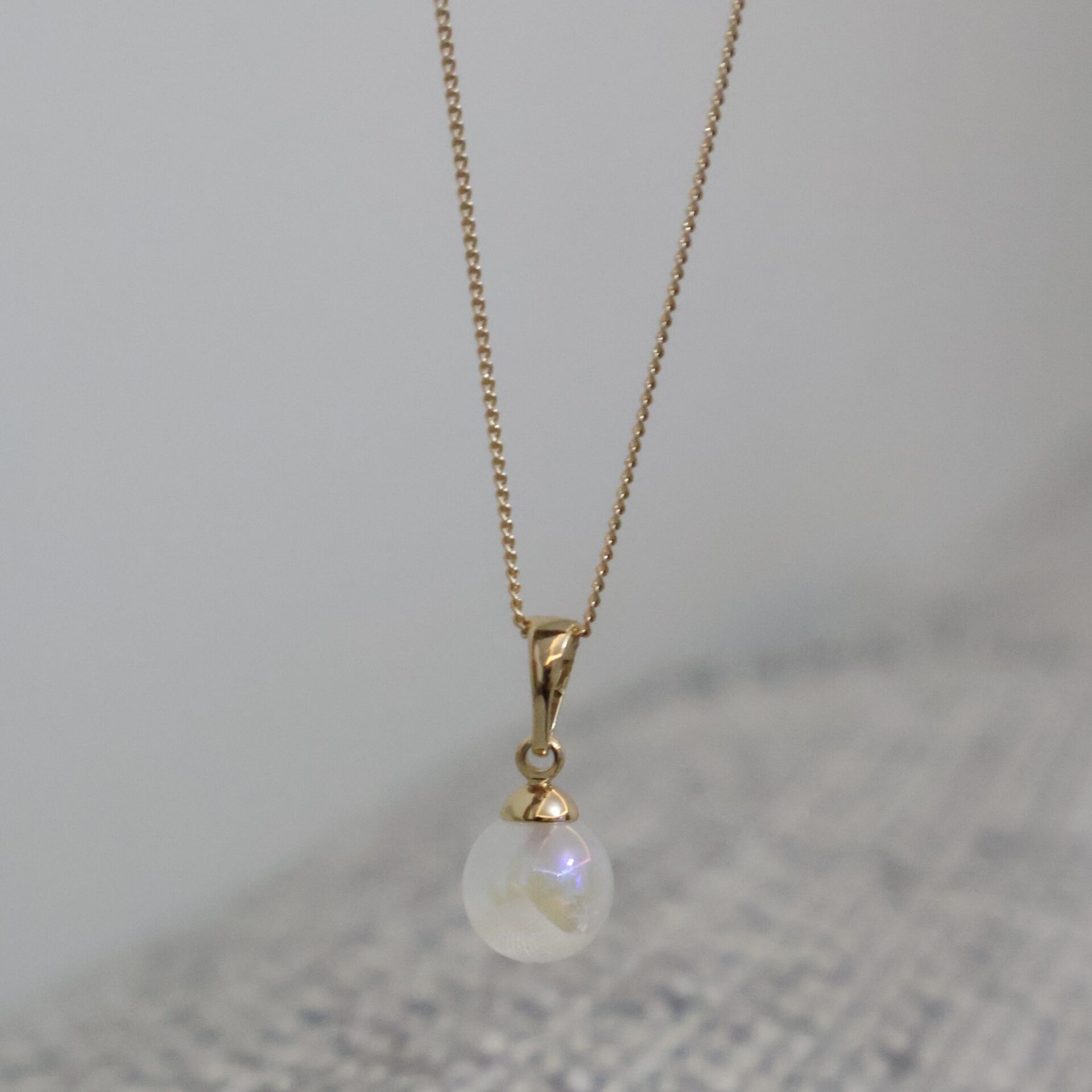 Lea Kolye Gold