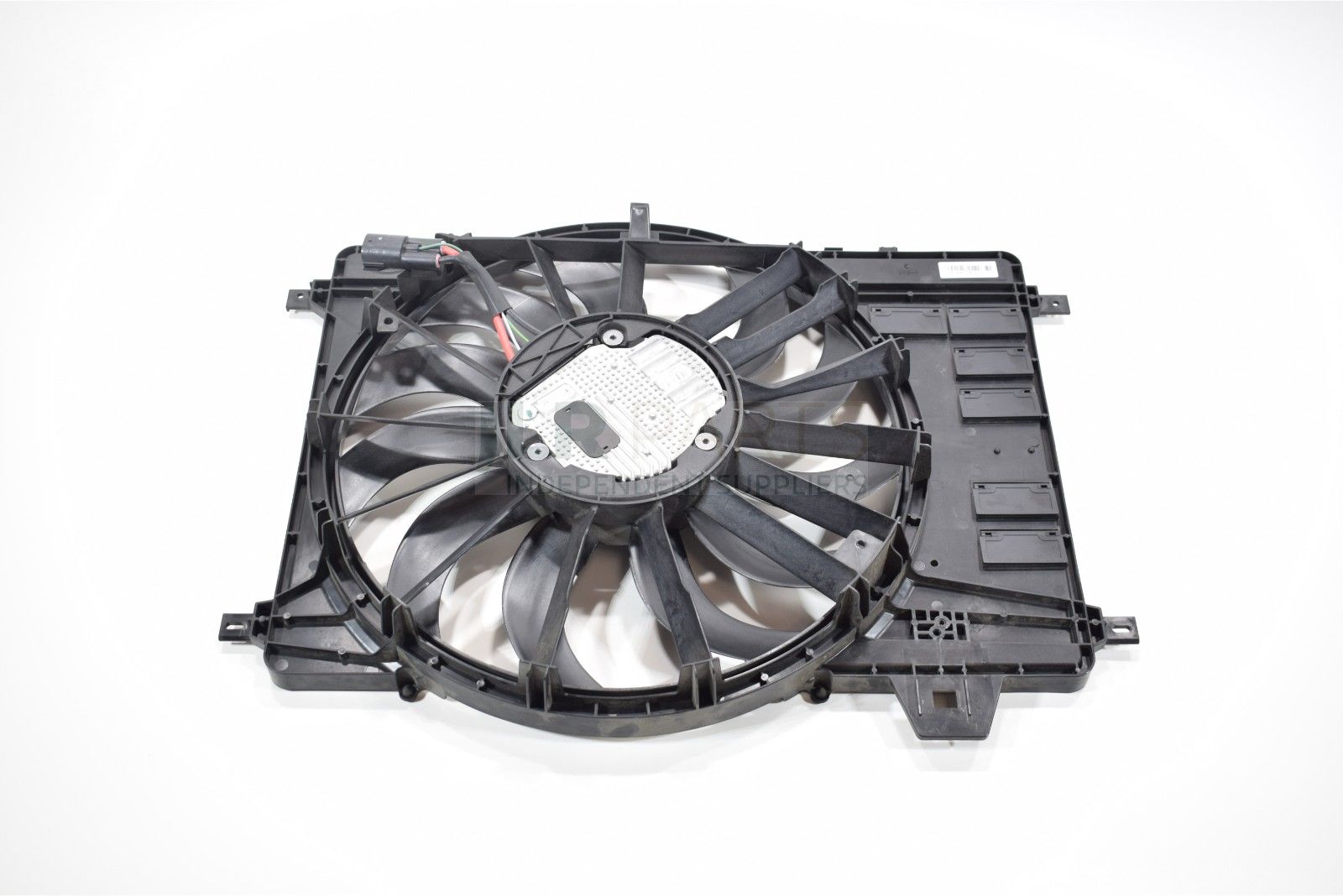 LR099669 - FAN (2.0L/EVOQUE/DİSCO/5) - Land Rover