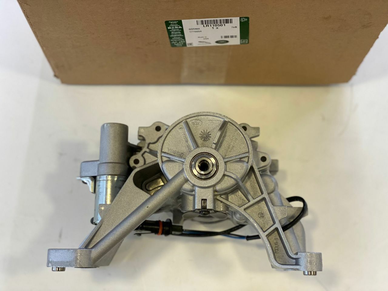 LR110501 - YAĞ/VAKUM POMPA (2.0/ALL/VELAR) - Land Rover