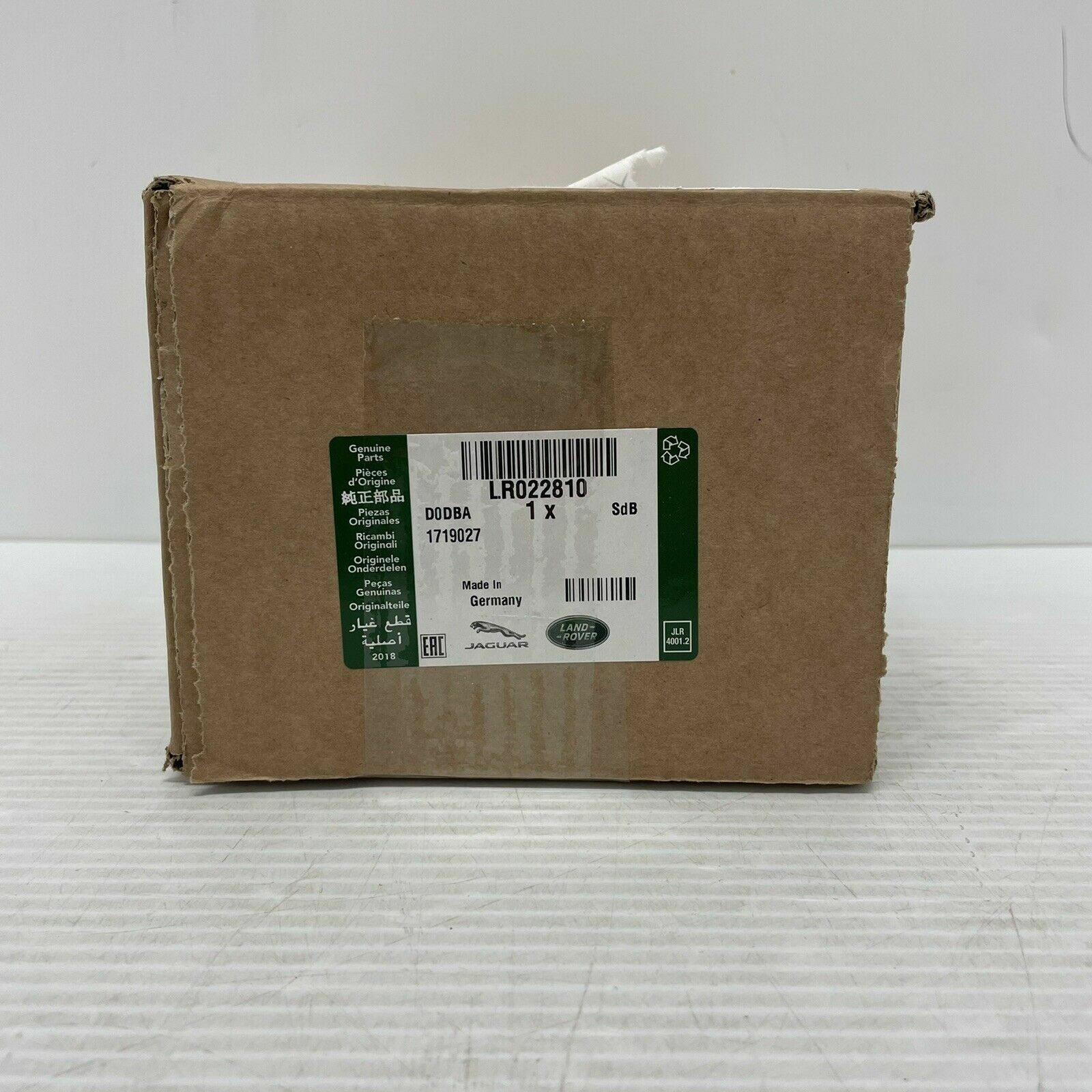 LR022810 - KAYIŞ GERGİSİ BRAKETİ 4.4L V8 DZL. (VOGUE) - Land Rover