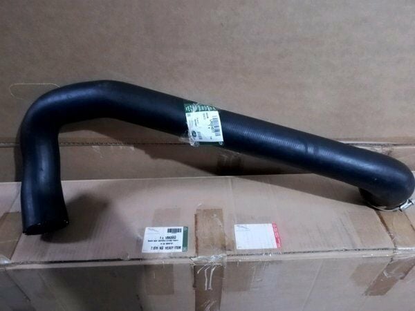 LR024517 - İNTERCOOLER HORTUM (2.0L/EVOQUE) - Land Rover