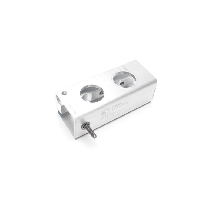 LR033057 - ÖN PANEL BRAKETİ SOL (RRS/VOGUE/DİSC.S5) - Land Rover