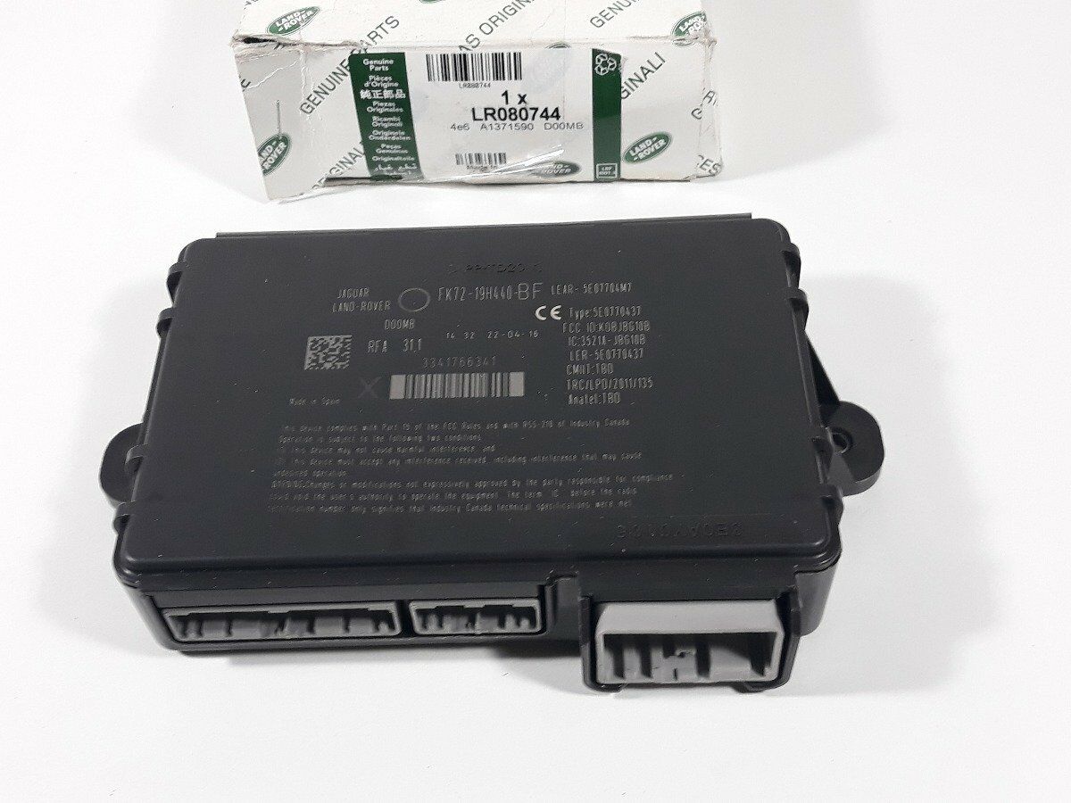 LR080744 - ANAHTAR KONTROL ÜNİTESİ (DİSC.S4/VOGUE/SPORT) - Land Rover