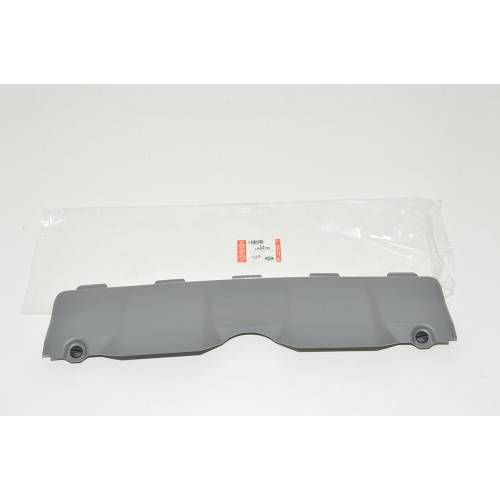LR002155 - ÖN TAMPON ALT KAPAK (2.2) - Land Rover