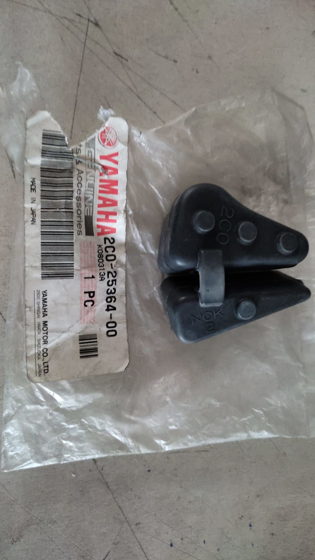 YAMAHA (2010-20)YZF R1/R6 ORİJİNAL ARKA TEKER KAUÇUK DAMPERİ(KAPLİN LASTİĞİ) 2C0-25364-00