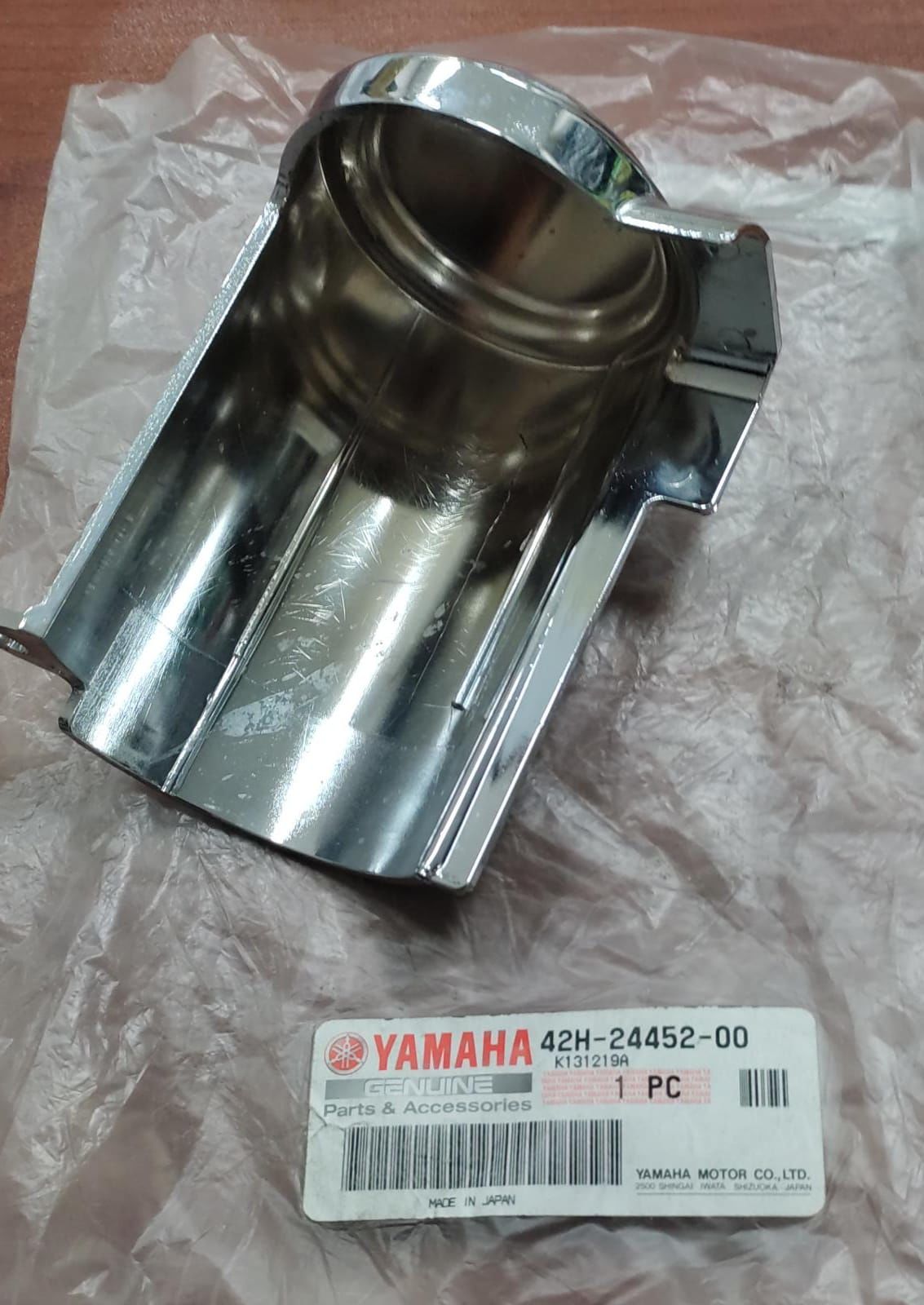 YAMAHA (1995-1998) VİRAGO1100cc ORİJİNAL BENZİN POMPA NİKELAJ KAPAĞI 42H-24452-00