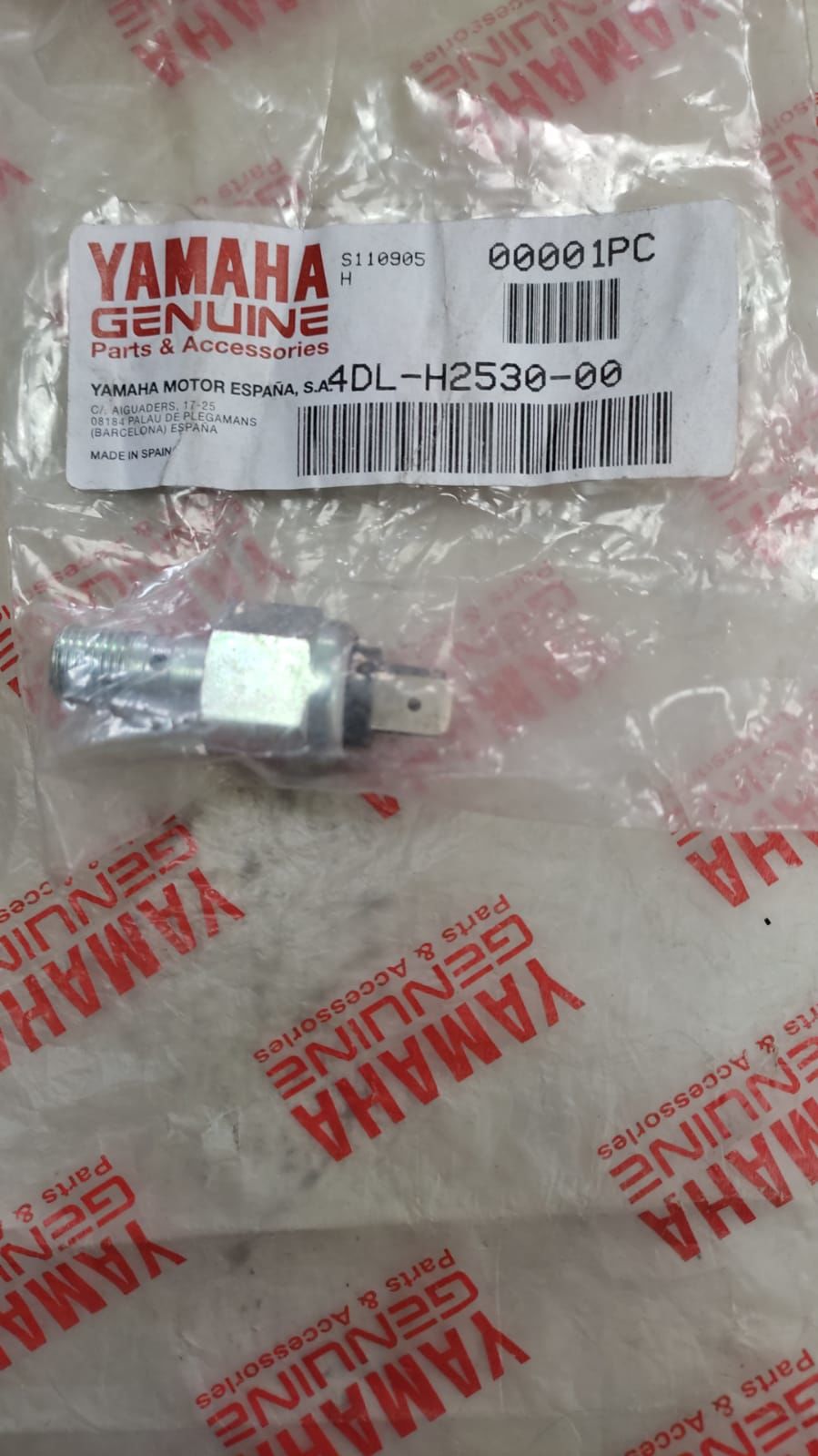 YAMAHA SRZ 660/TT 600E ORİJİNAL STOP MÜŞÜRÜ 4DL-H2530-00