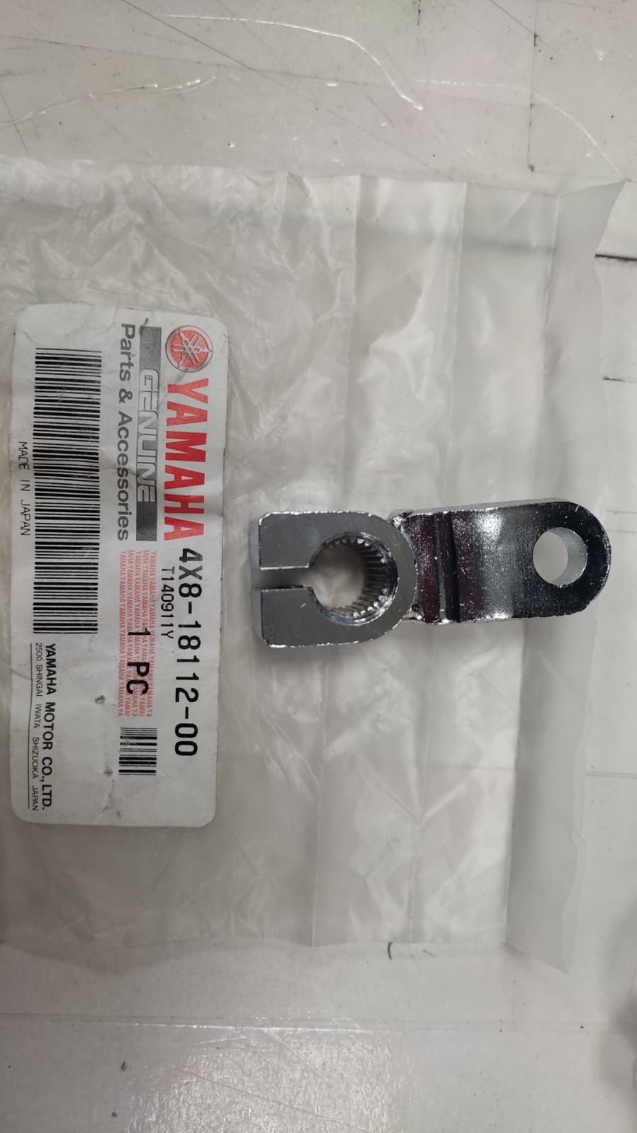 YAMAHA 1972-76 RD 125-200cc ORİJİNAL VİTES PEDAL OYNAR BAĞLANTI KOLU 4X8-18112-00