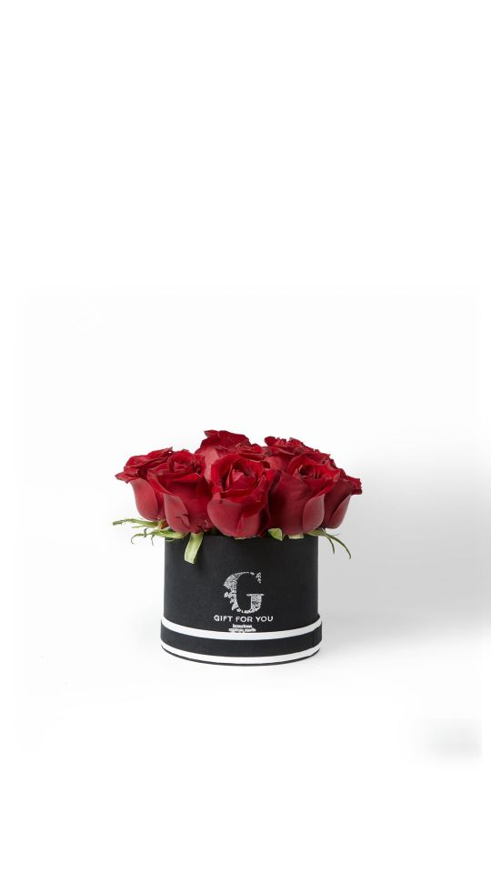 Klasik Kutuda Kırmızı Güller