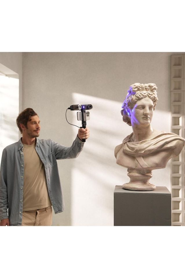 Revopoint MetroY Pro 3D Tarayıcı