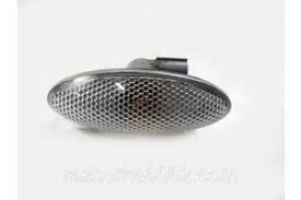 ÇAMURLUK SİNYALİ AURİS-YARİS-RAV4-COROLLA-VERSO-OEK 8173002080-8173002080