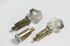 KAPI FİŞEGİ 2 Lİ R12-HELLUX HLC.600094-7701348432