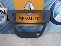 ÖN PANEL RADYO ÇERÇEVESİ MGN III-FLUENCE-OEK 682601753R-682601753R