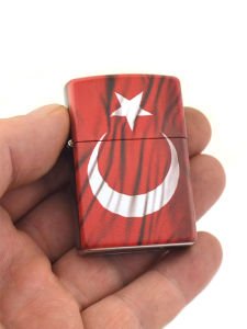 Ay Yıldız Dalgalı Bayraklı Benzinli Çakmak