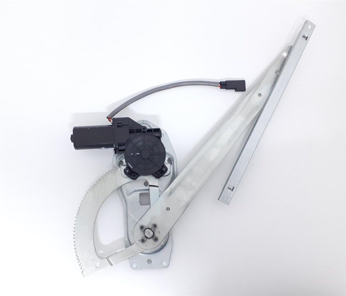 CAM KRIKOSU SOL (MOTORLU) TRANSİT V-184