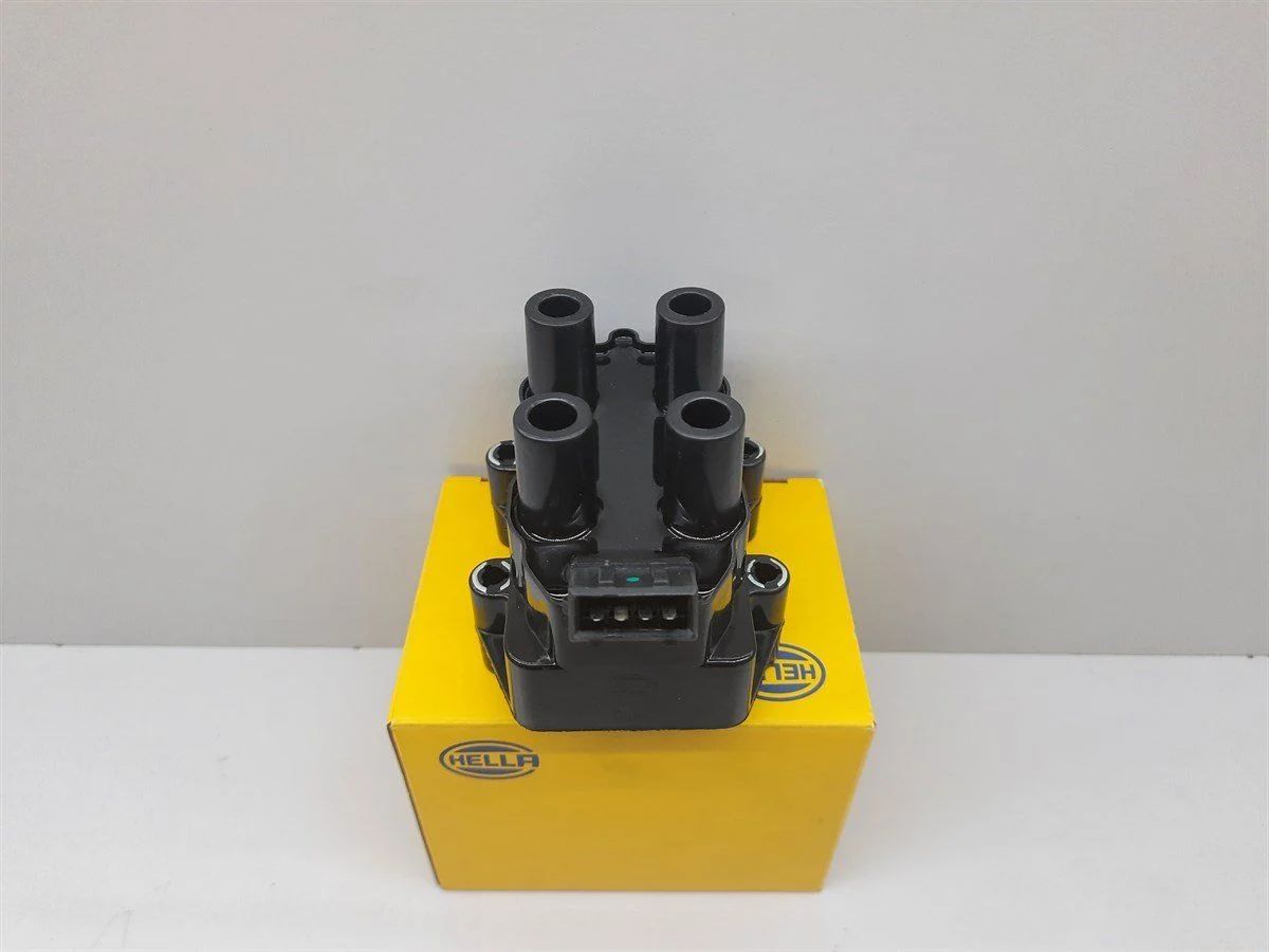 Opel Vectra A 2.0 X20XEV Ateşleme Bobini Hella Marka 1208071