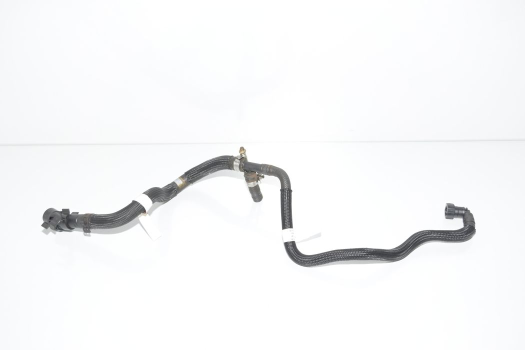 Bmw 1 серии F20 кузов двигателя воздушный шланг Bmw оригинальный бренд 13538507680