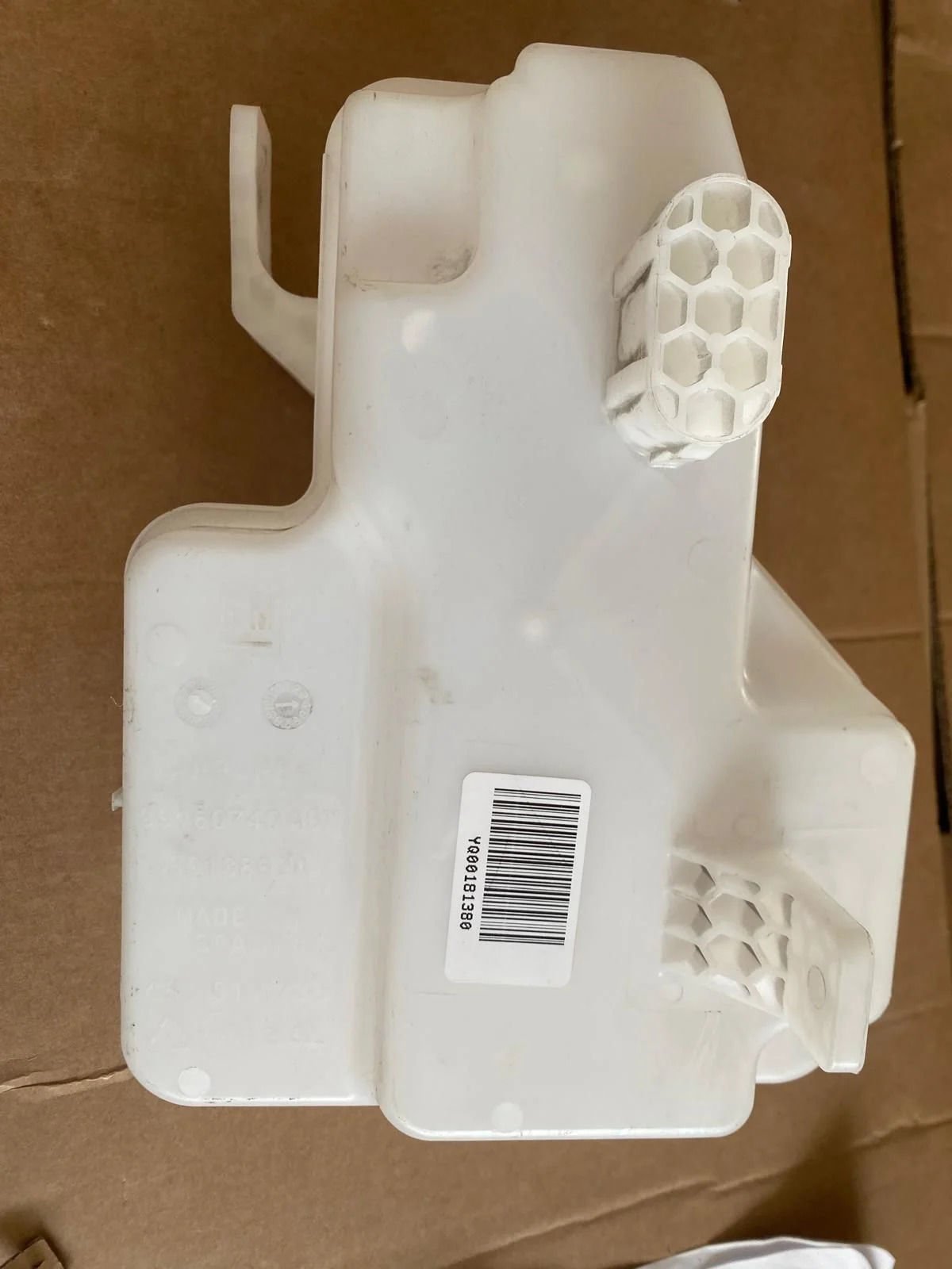 Opel Crossland X Silecek Su Deposu Psa Orjinal 39138620-YQ00181380