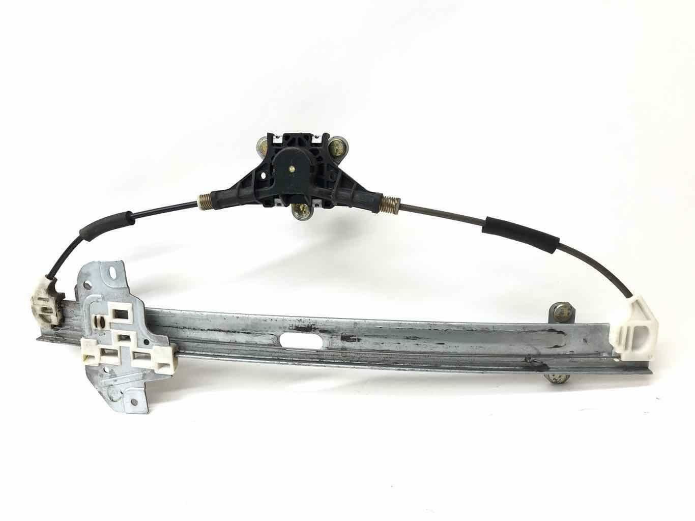 Hyundai Accent Era (2006-2011) - Cam Krikosu Arka Sağ ve Sol Manuel [83401-1G000/83402-1G000]