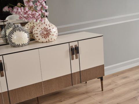 Viva Sideboard With Mirror
