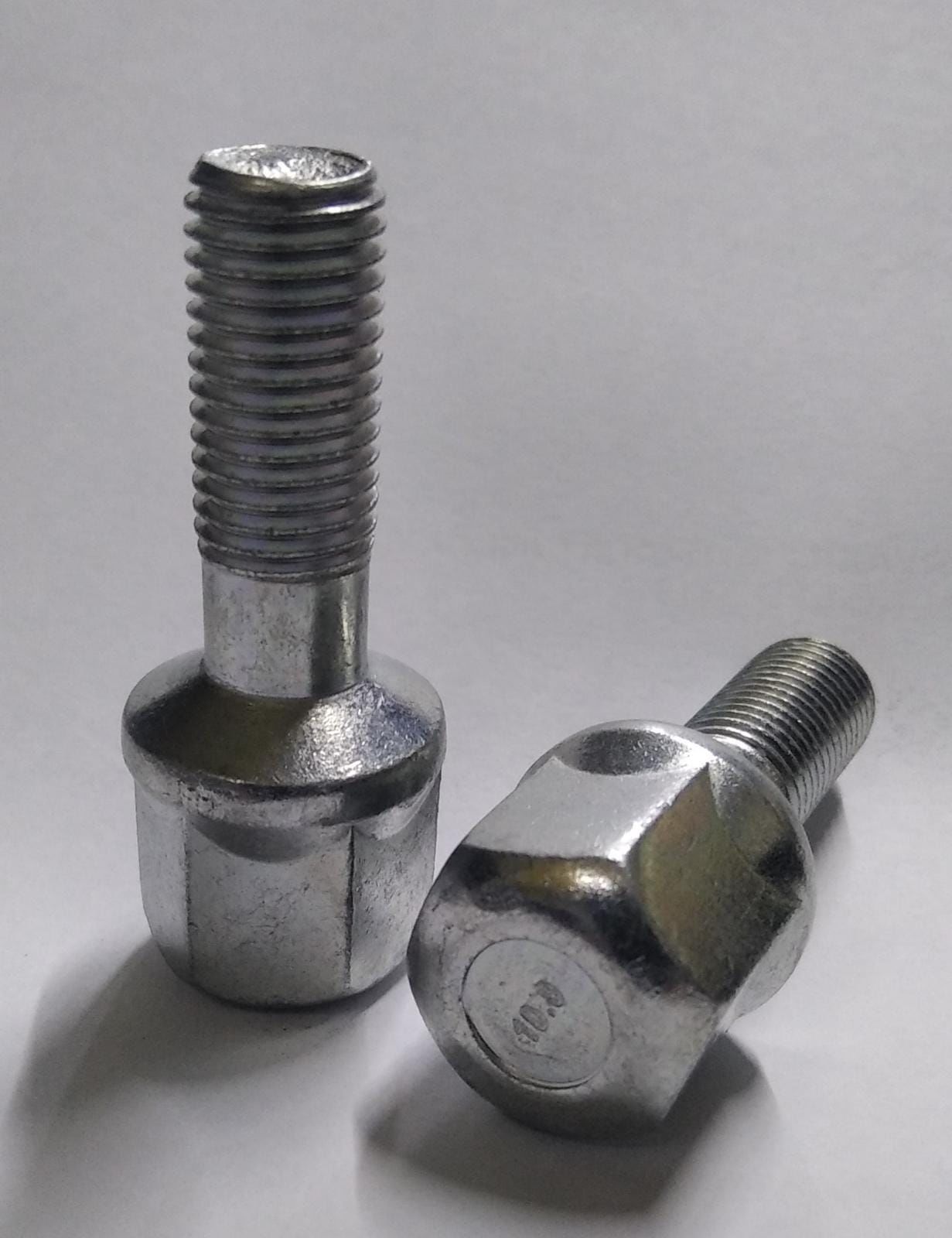 Tiryakiler Orjinal Çelik Jant Bijon Renault M12X1.50X32mm19AA Jant Somunları