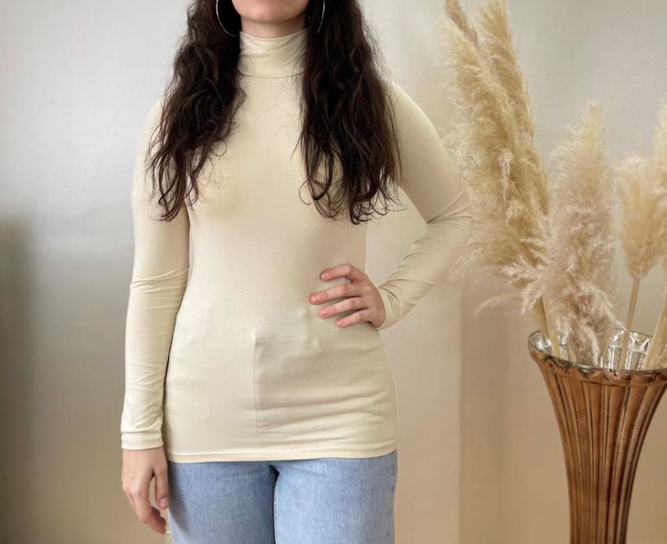 Kadın Uzun Kollu Yarım Balıkçı Yaka 1 Adet Açık Bej - L/XL